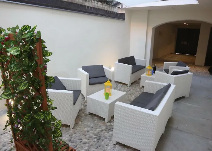 Trifulhouse Alba (Piedmont)